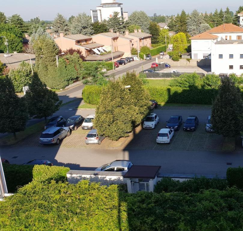 شقة Milano Malpensa Grandi Mansarda Attico غالاّراتي المظهر الخارجي الصورة